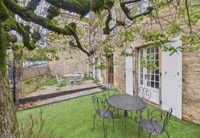 Ferienhaus in Sarlat-la-Canéda - Haus für 6 mit Garten, im Herzen von Sarlat