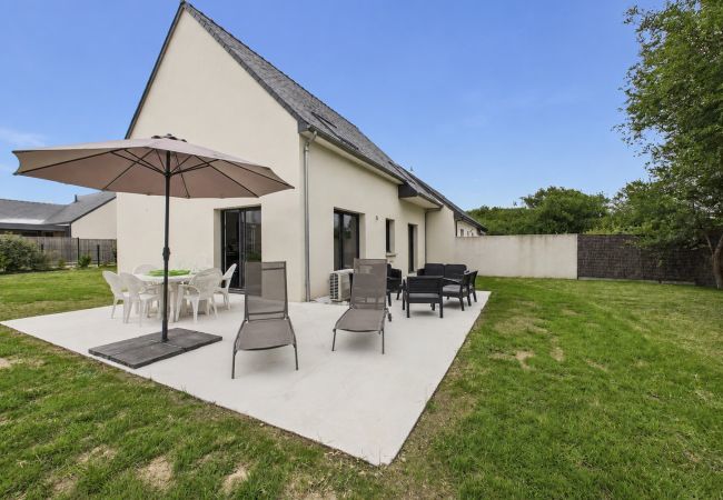 Ferienhaus in Piriac-sur-Mer - 950m vom Meer - Familienhaus mit Garten