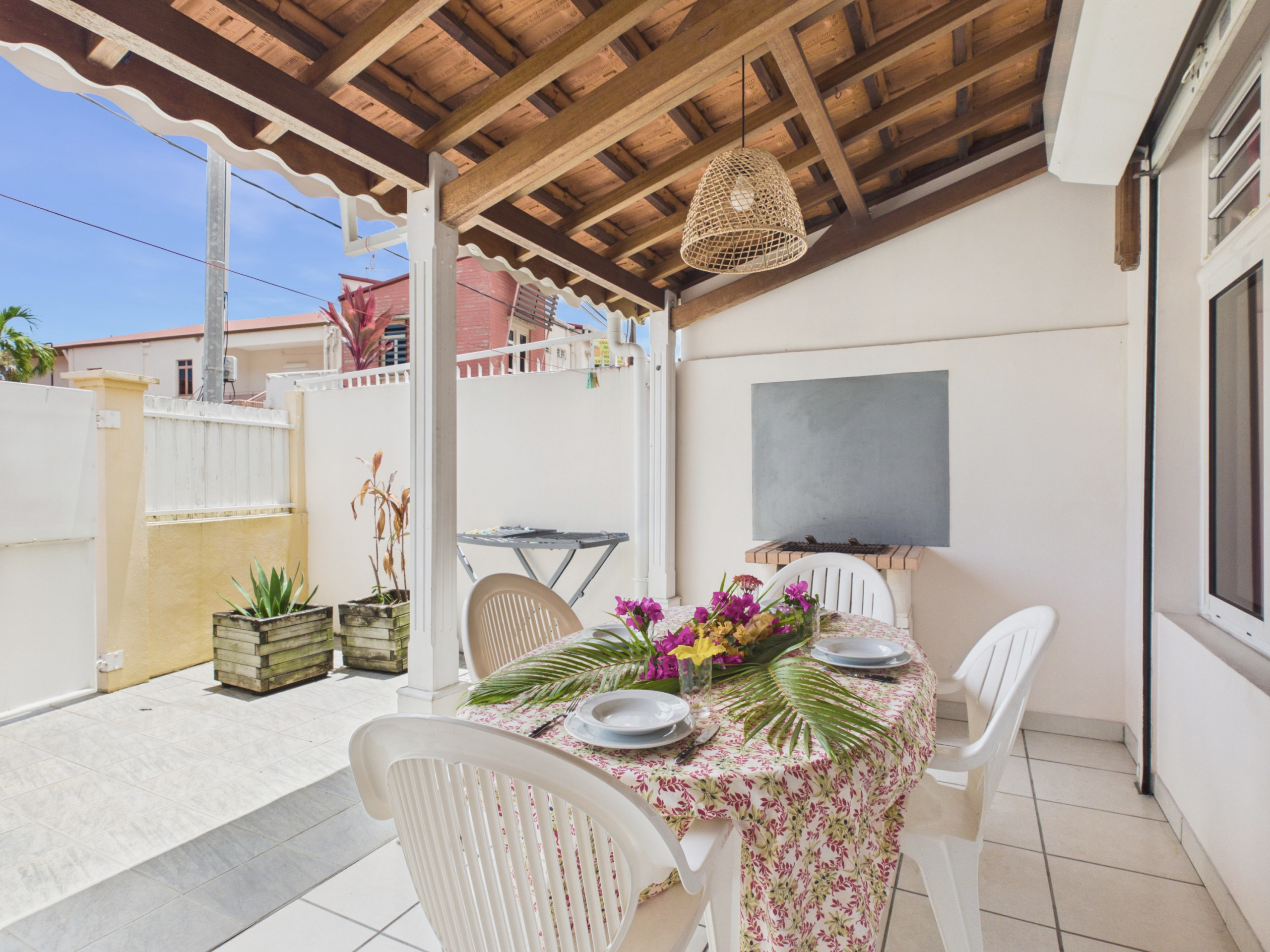  in Les Anses-d´Arlet - Haus für 4, 100 m zum Meer, Terrasse & Grill