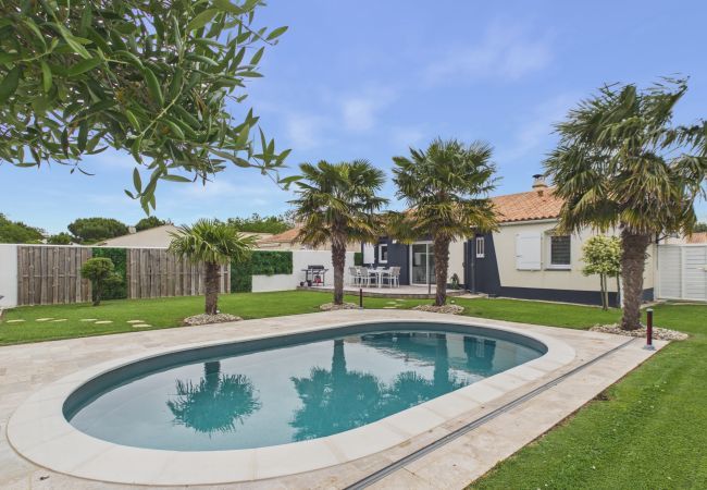 Ferienhaus in Saint-Jean-de-Monts - Haus für 7 mit Pool, Plancha & Kicker