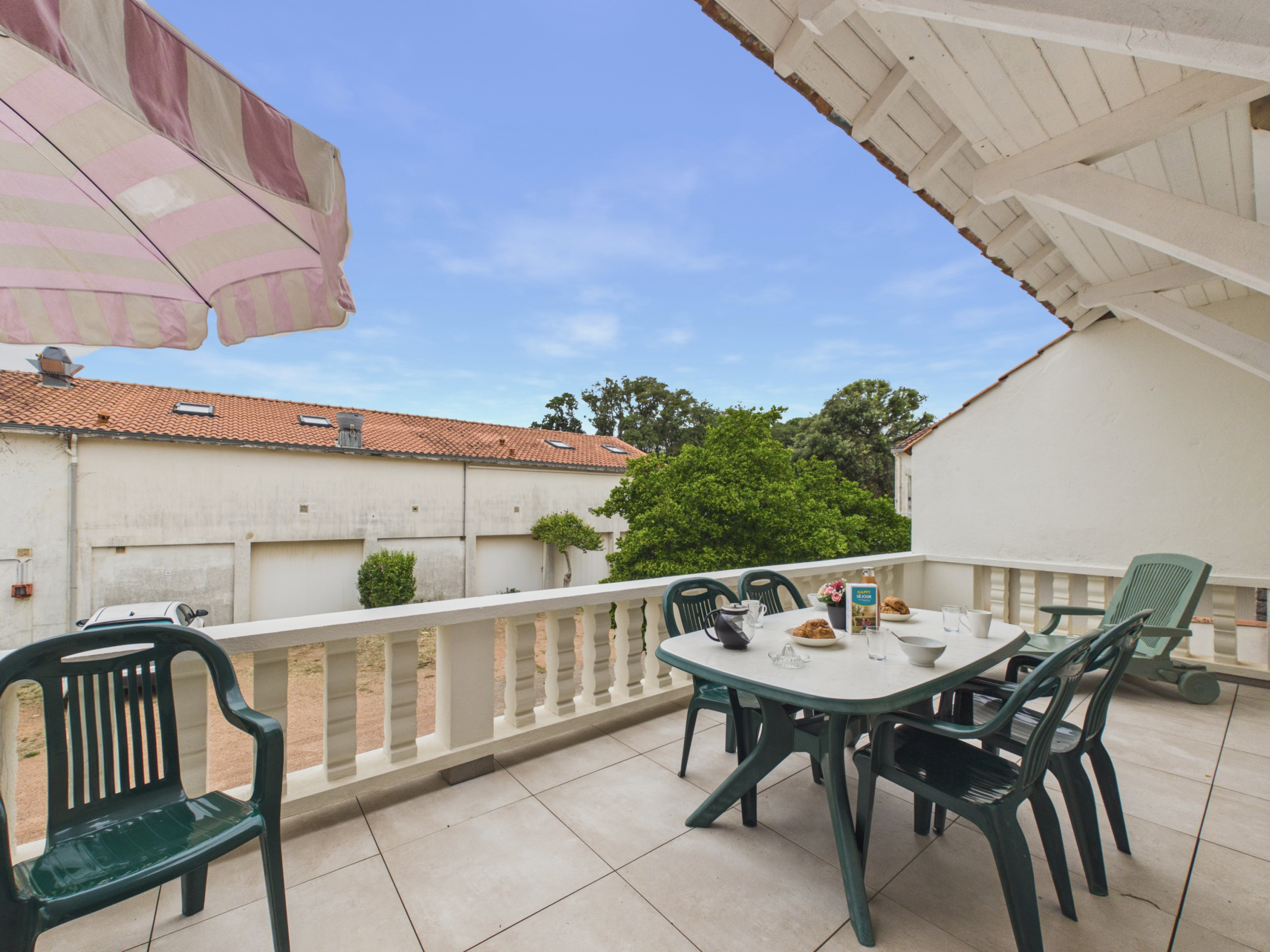  in Longeville-sur-Mer - 100 m zum Strand, Wohnung mit Terrasse für 4
