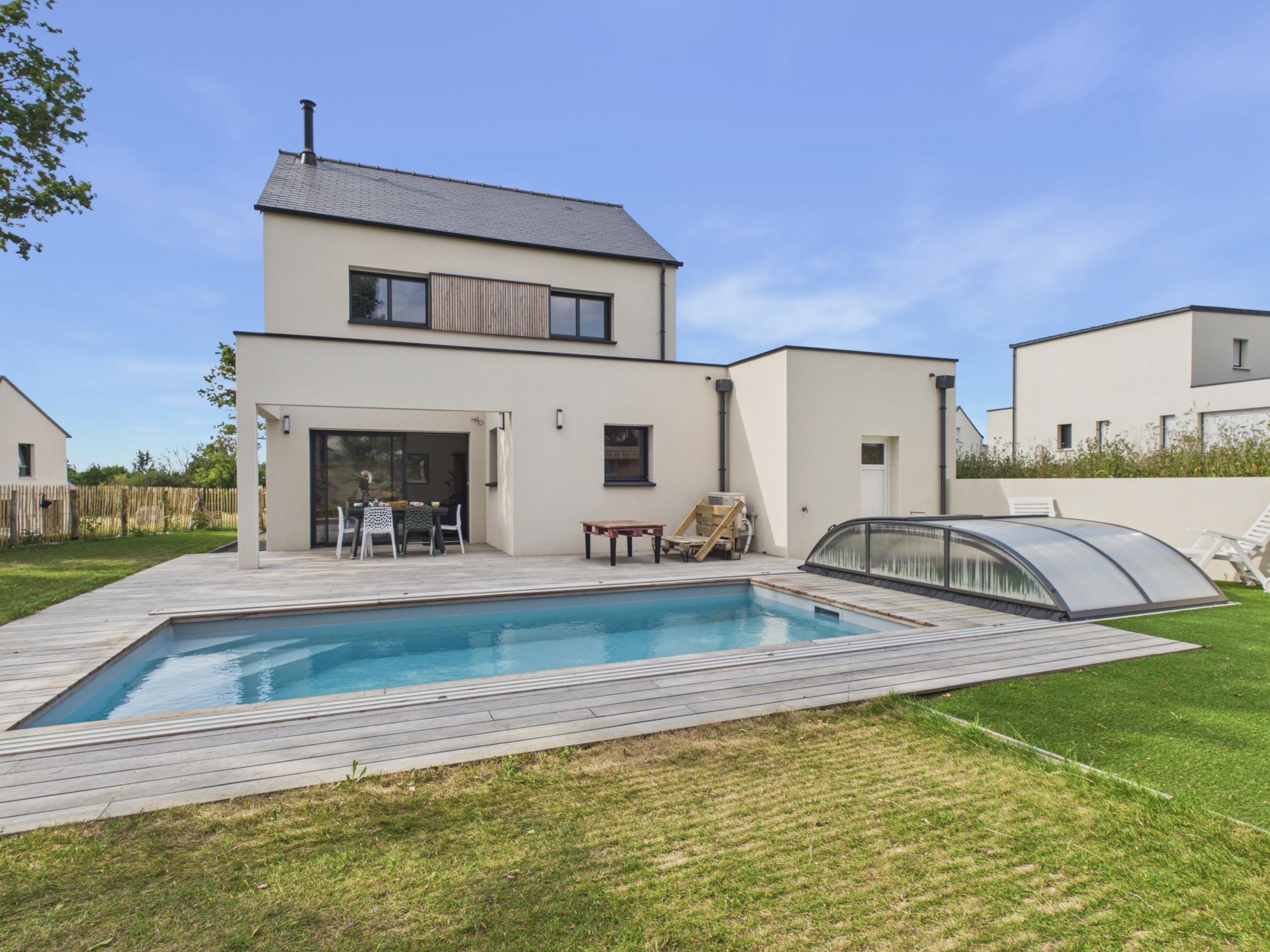  in Pléneuf-Val-André - Komforthaus mit Garten & beheiztem Pool