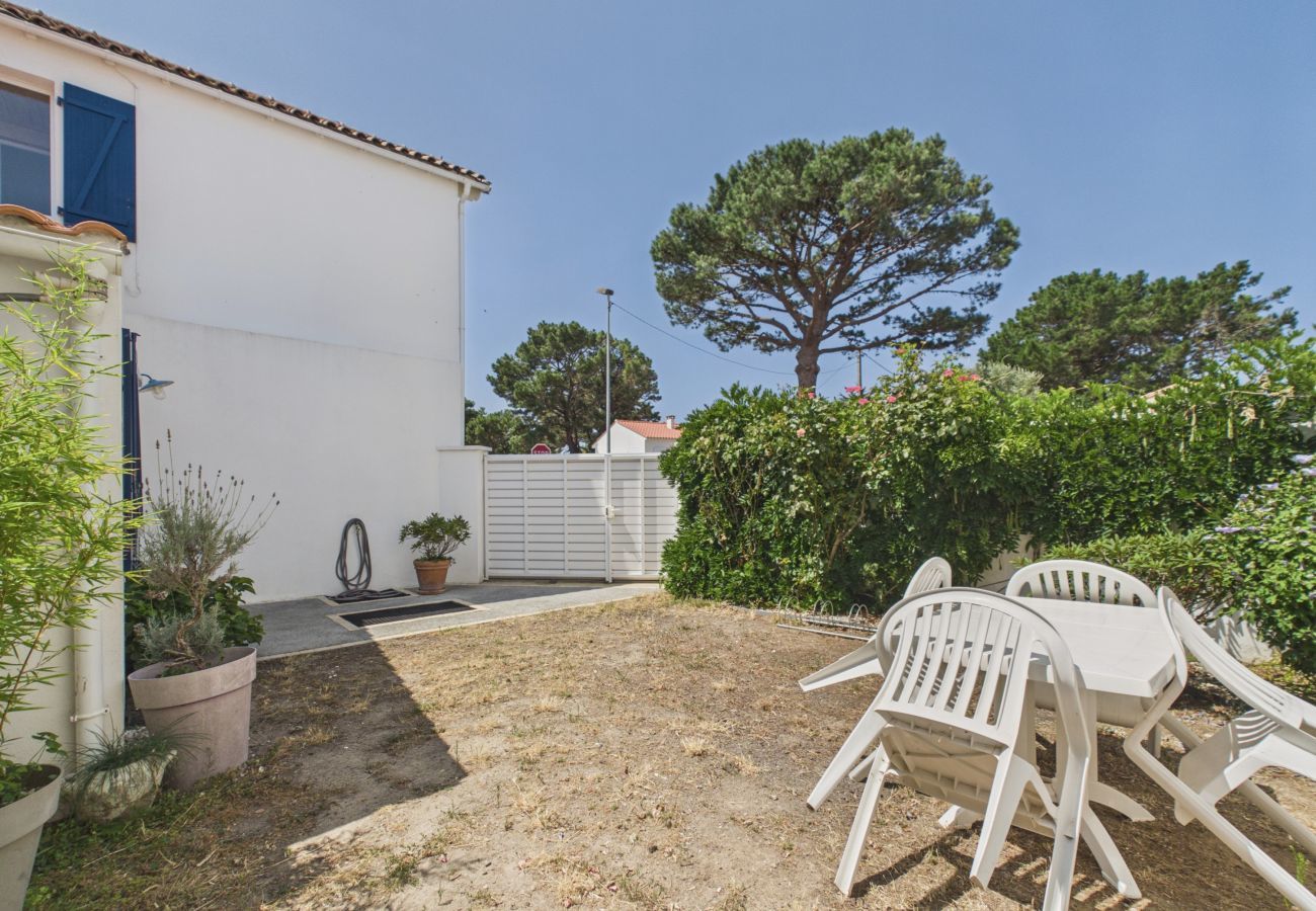 Ferienhaus in Bretignolles-sur-Mer - Haus für 6 - Garten und Terrasse - 300m Strand