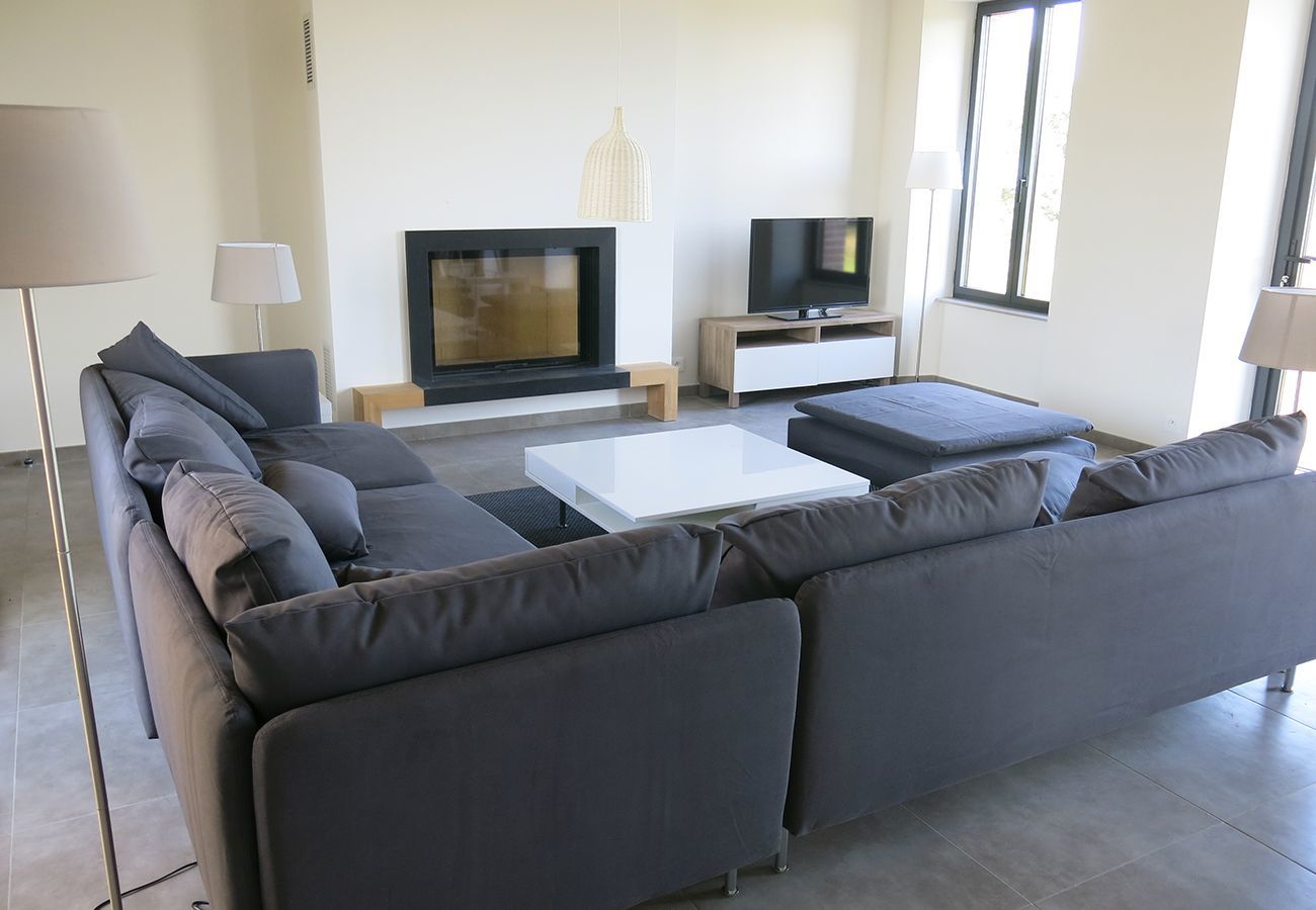 Landhaus in L´Aiguillon-sur-Vie - Familienunterkunft in L'Aiguillon-sur-Vie
