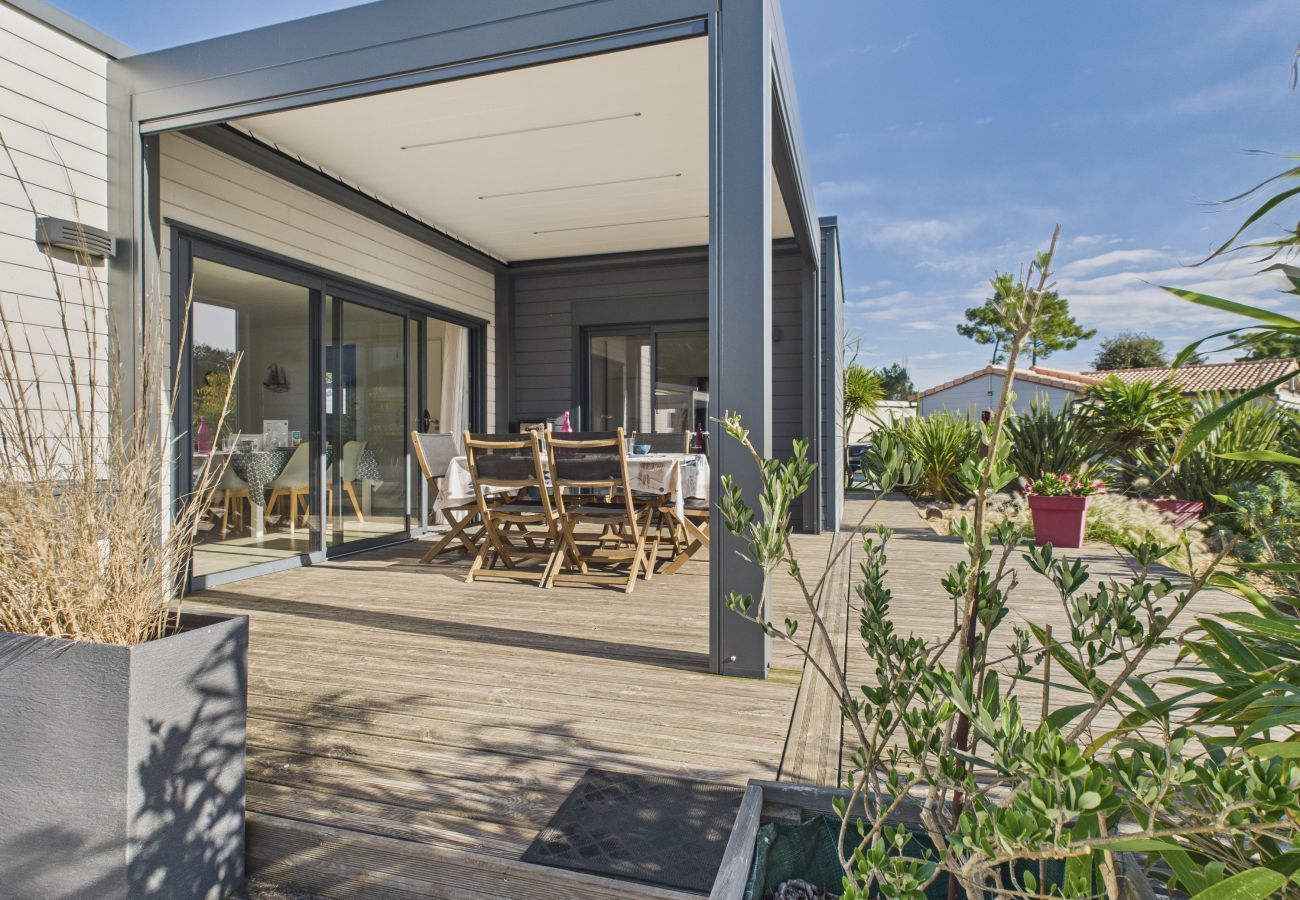 Chalet in Saint-Hilaire-de-Riez - Chalet für 6, Anwesen mit Pool