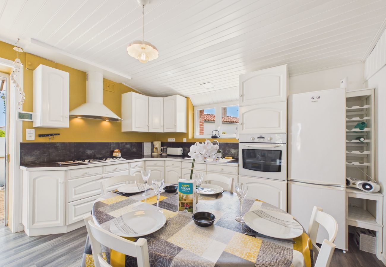 Ferienhaus in Talmont-Saint-Hilaire - Holidays for 6 in Talmont St Hilaire