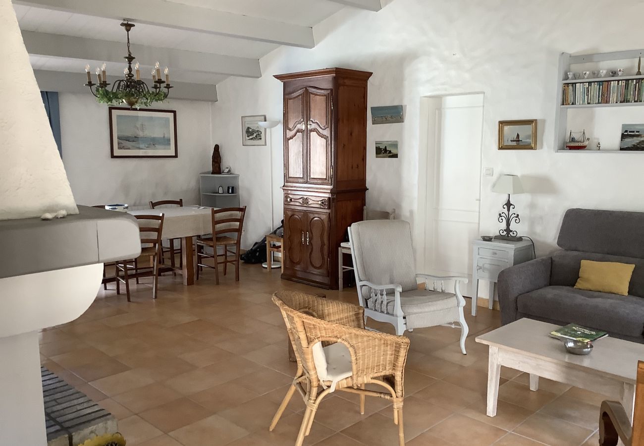 Ferienhaus in La Guérinière - Haus für 8 - 250m zum Strand Sables d'Or