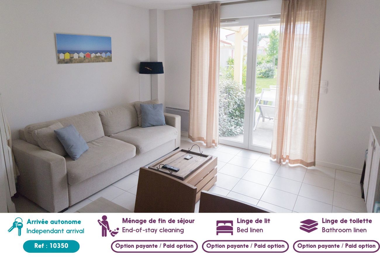 Doppelhaushälfte in Talmont-Saint-Hilaire - A small house in the Vendée, with access to the swimming pool