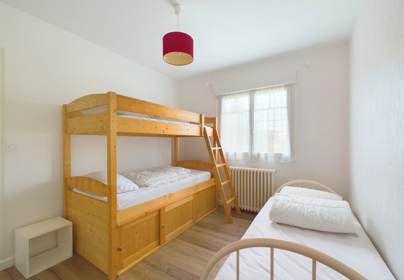 Ferienhaus in Brem-sur-Mer - Brem sur Mer- Großes Haus für 9- 4 Schlafzimmer