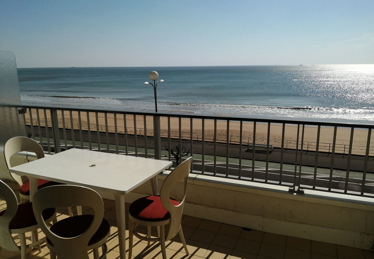 Studio in La Baule-Escoublac - Meerblick - Balkon - Studio für 4