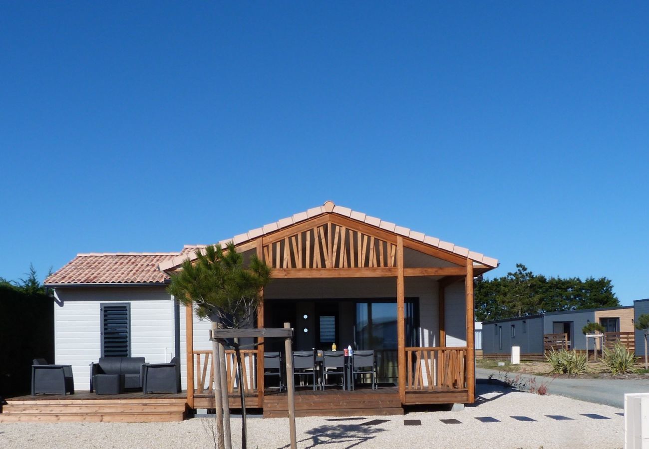 Chalet in Bretignolles-sur-Mer - Chalet für 6, Ferienresidenz mit Pool