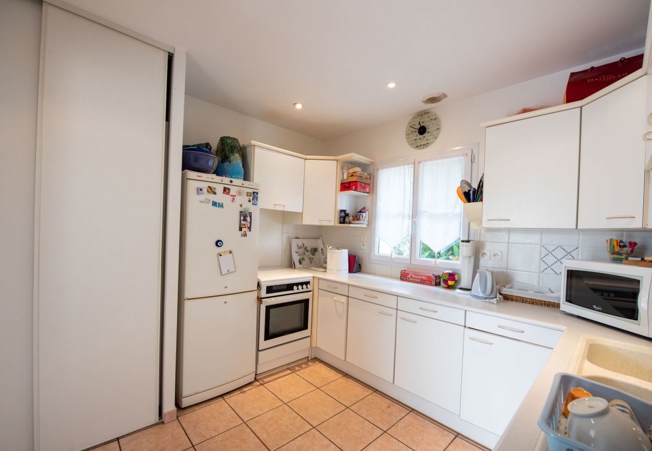 Ferienhaus in Saint-Gilles-Croix-de-Vie - La Maison Bleue: Für 8, St Gilles Croix de Vie