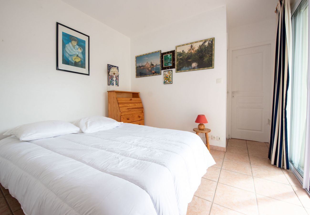 Ferienhaus in Saint-Gilles-Croix-de-Vie - La Maison Bleue: Für 8, St Gilles Croix de Vie