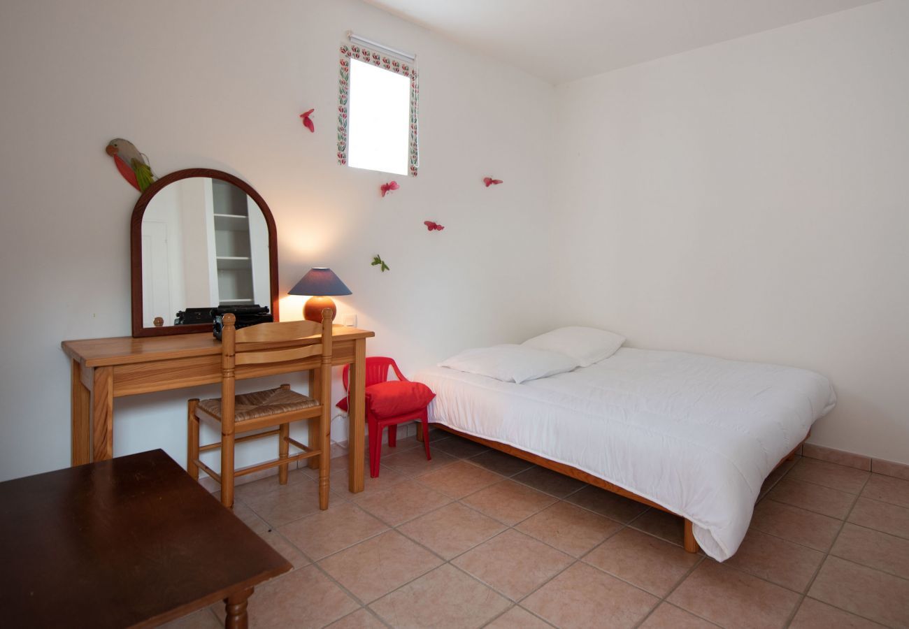 Ferienhaus in Saint-Gilles-Croix-de-Vie - La Maison Bleue: Für 8, St Gilles Croix de Vie