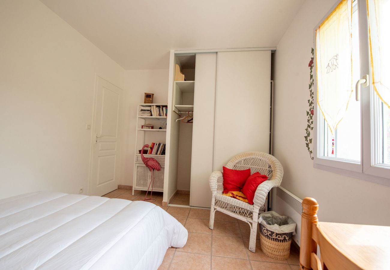 Ferienhaus in Saint-Gilles-Croix-de-Vie - La Maison Bleue: Für 8, St Gilles Croix de Vie