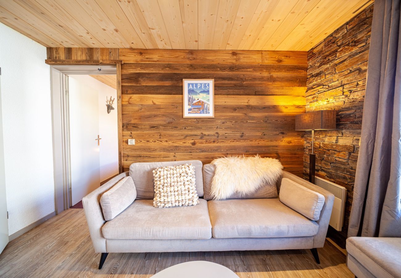 Ferienwohnung in Huez - Apartment 5 Pers. – Residenz mit Pool & Spa