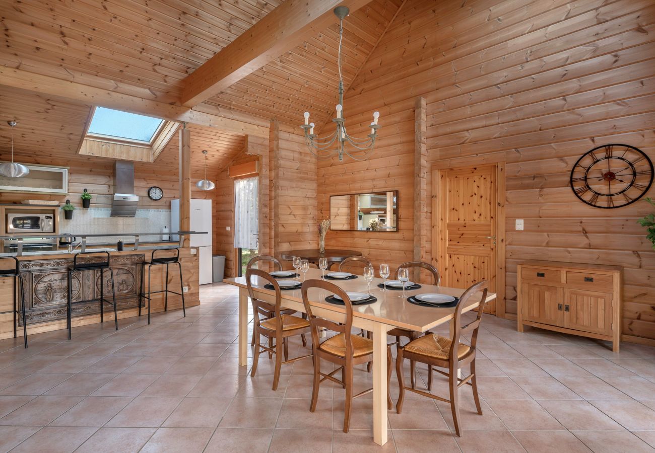 Ferienhaus in Sarzeau - Gemütliches Wohnzimmer, Holzhaus für 8
