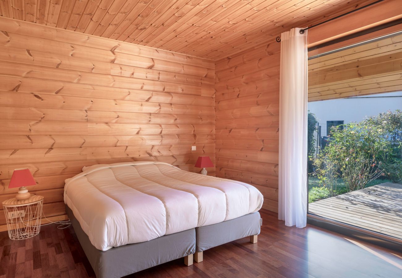 Ferienhaus in Sarzeau - Gemütliches Wohnzimmer, Holzhaus für 8