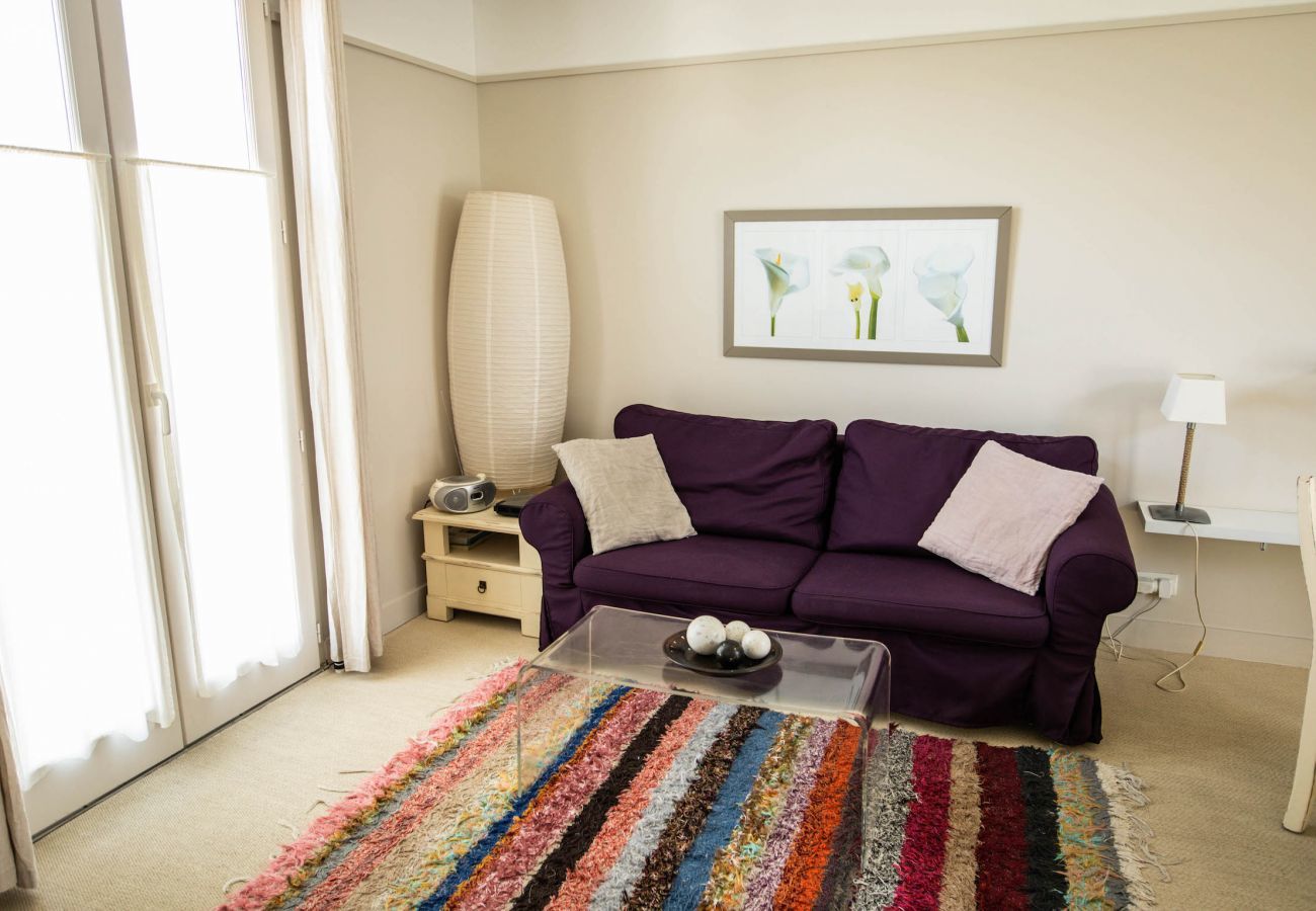 Ferienwohnung in La Flotte - Joliee Brise- Wohnung für 4 mit pool