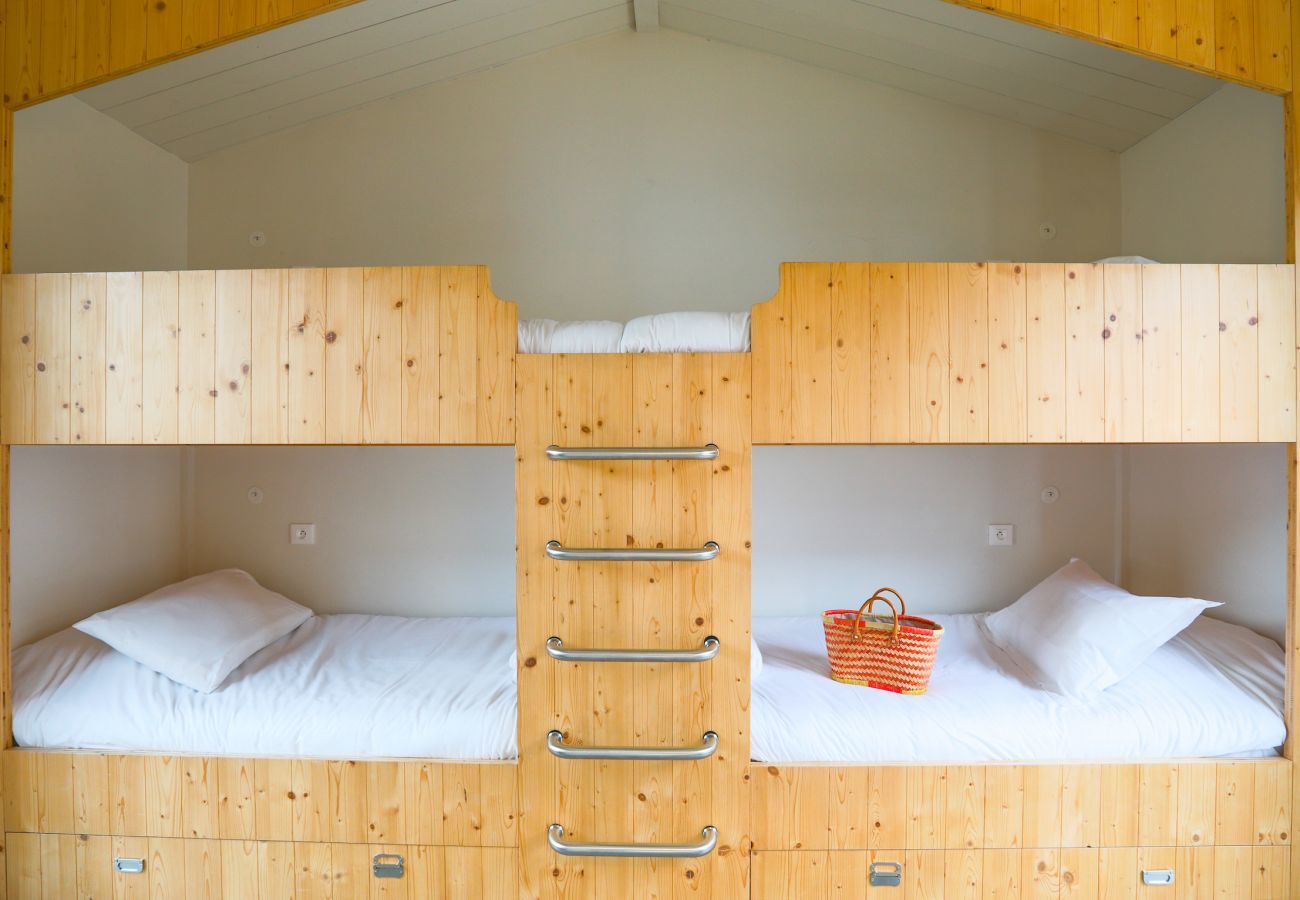 Ferienhaus in Le Bois-Plage-en-Ré - Haus für 10, Pool, im Herzen der Île de Ré