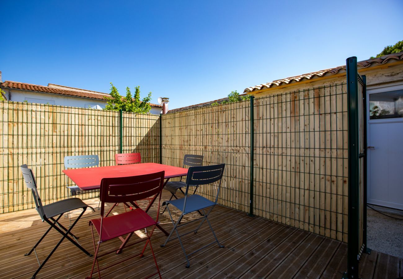 Ferienwohnung in Le Bois-Plage-en-Ré - Helle Wohnung für 6 Personen