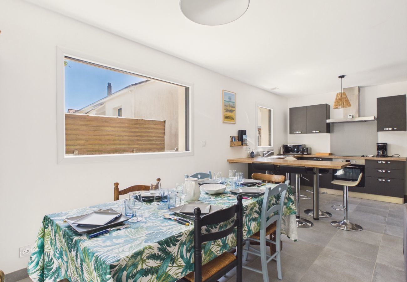 Ferienhaus in Saint-Michel-Chef-Chef -  Neues Haus am Meer - 15 m vom Strand entfernt