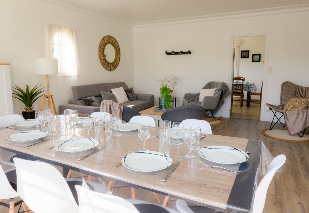 Ferienhaus in Plobannalec-Lesconil - Schönes Haus für 10 Personen mit garten