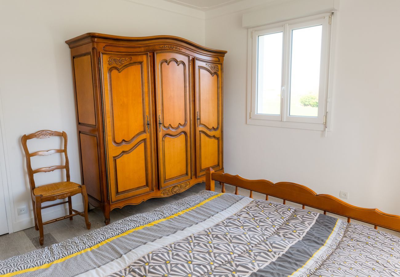 Ferienhaus in Plobannalec-Lesconil - Schönes Haus für 10 Personen mit garten