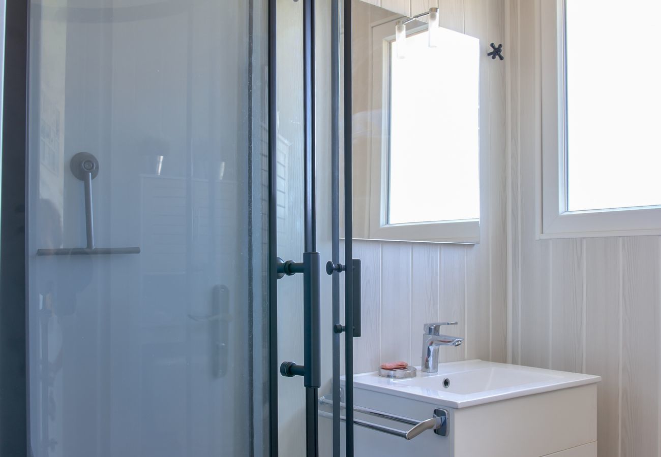 Ferienhaus in Plobannalec-Lesconil - Schönes Haus für 10 Personen mit garten