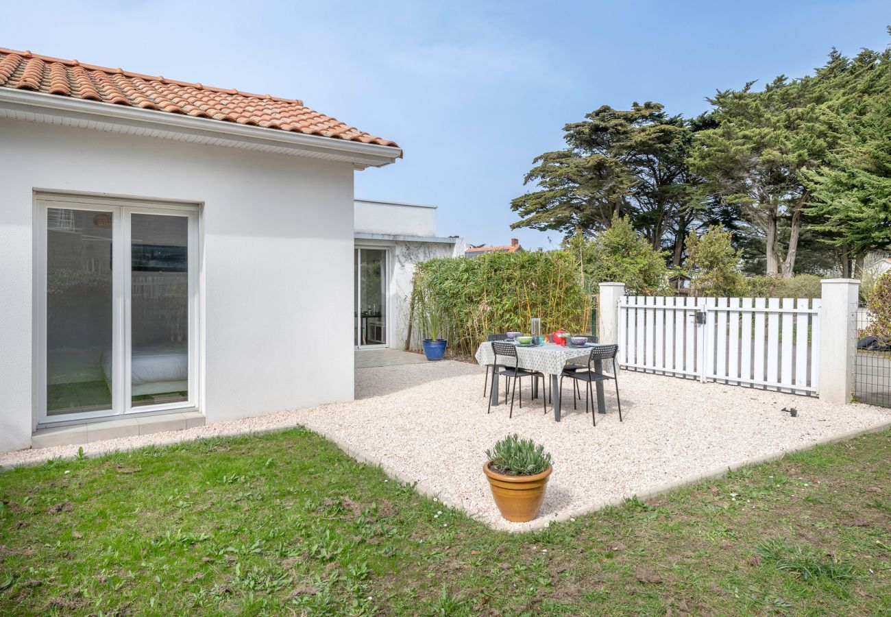 Ferienhaus in La Plaine-sur-Mer -  Gemütliches Nest für 3 100 m vom Meer entfernt