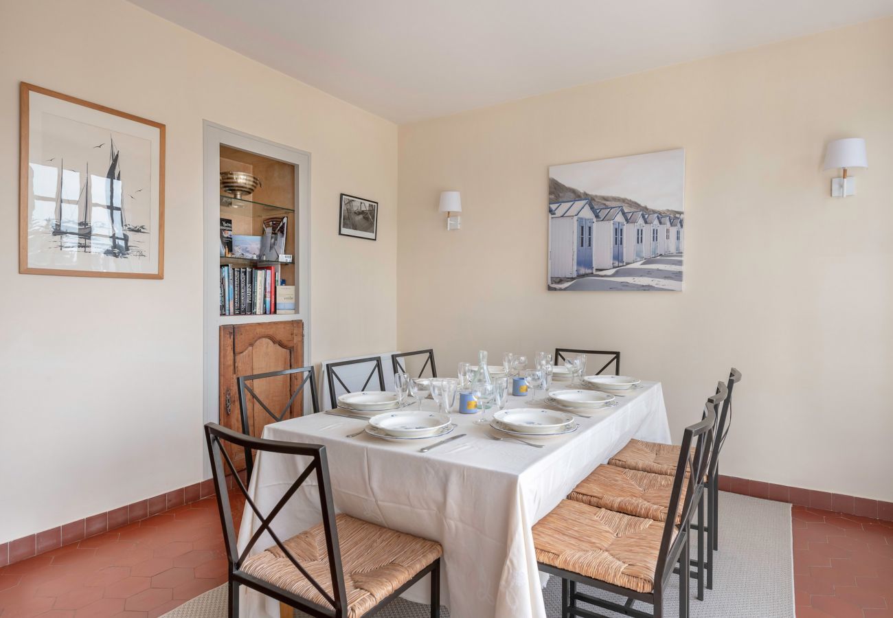 Ferienhaus in Pornic -  Villa in Pornic, 100 m vom Strand entfernt
