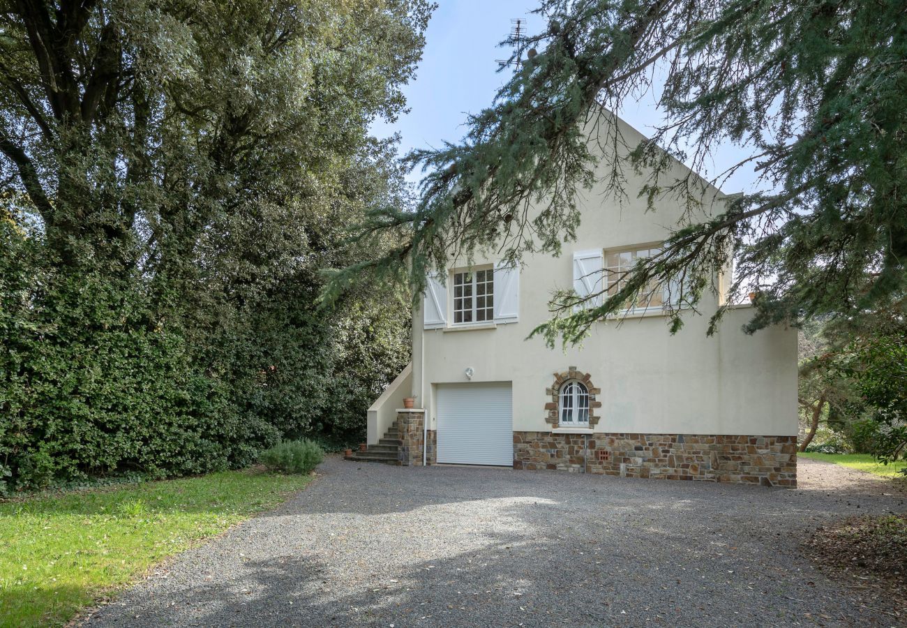 Ferienhaus in Pornic -  Villa in Pornic, 100 m vom Strand entfernt