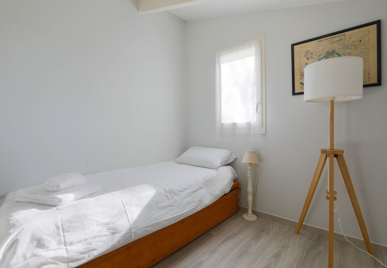 Ferienhaus in Les Portes-en-Ré - Familienhaus für 6 in Les Portes en Ré