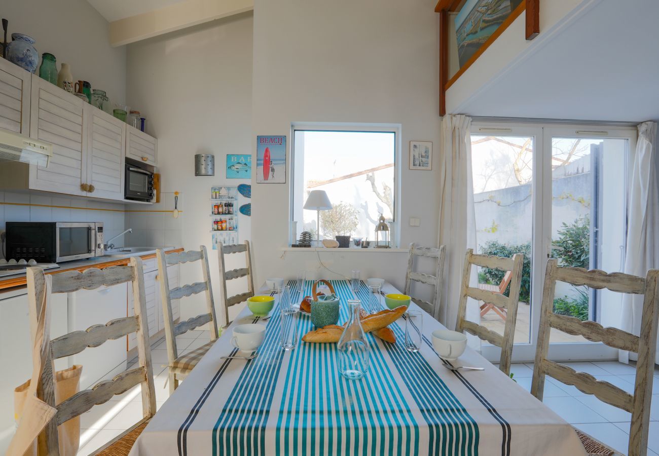 Ferienhaus in Les Portes-en-Ré - Familienhaus für 6 in Les Portes en Ré