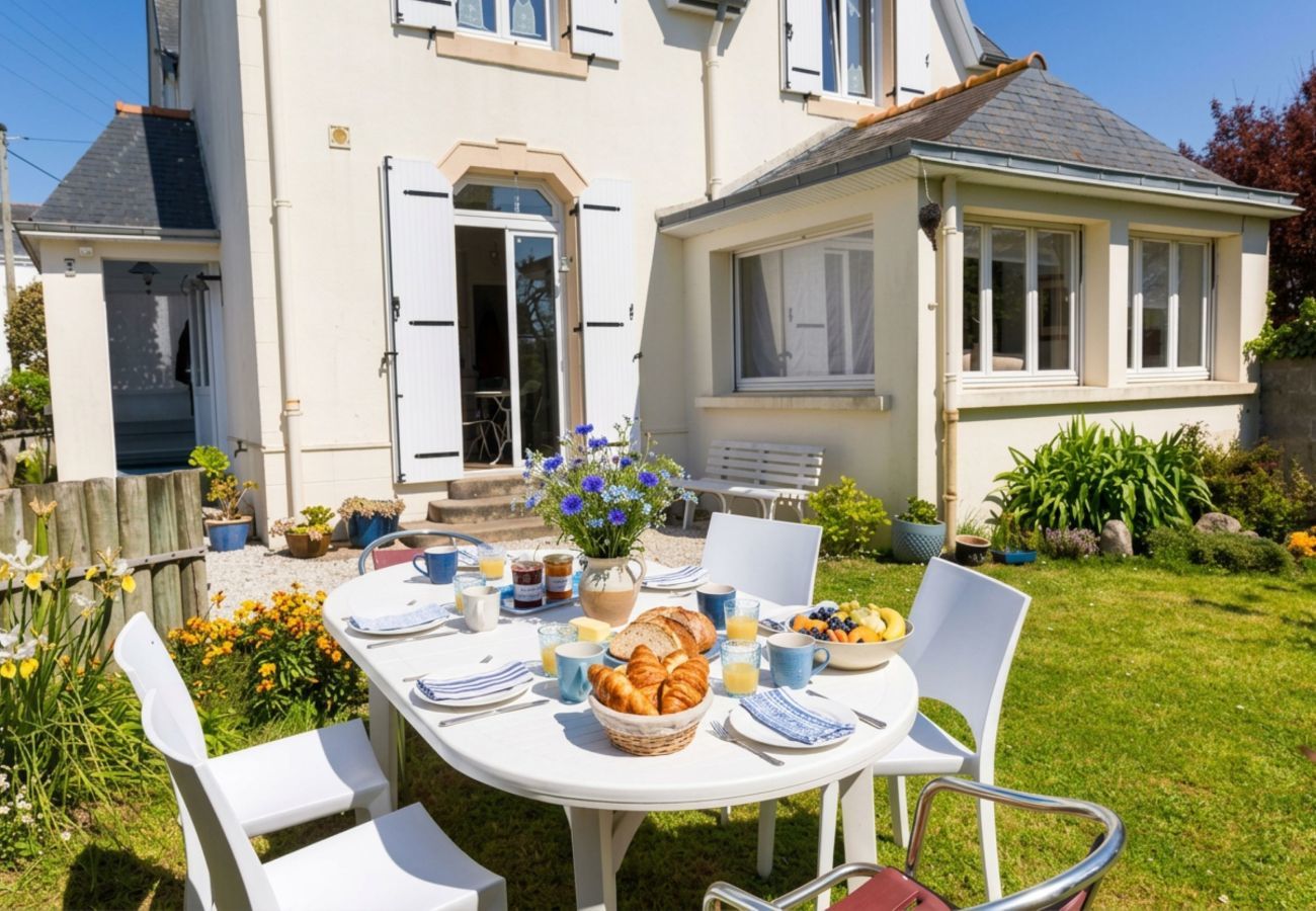 Ferienhaus in Treffiagat - 450 m vom Stran – Haus für 6 Erw – Garten & Grill