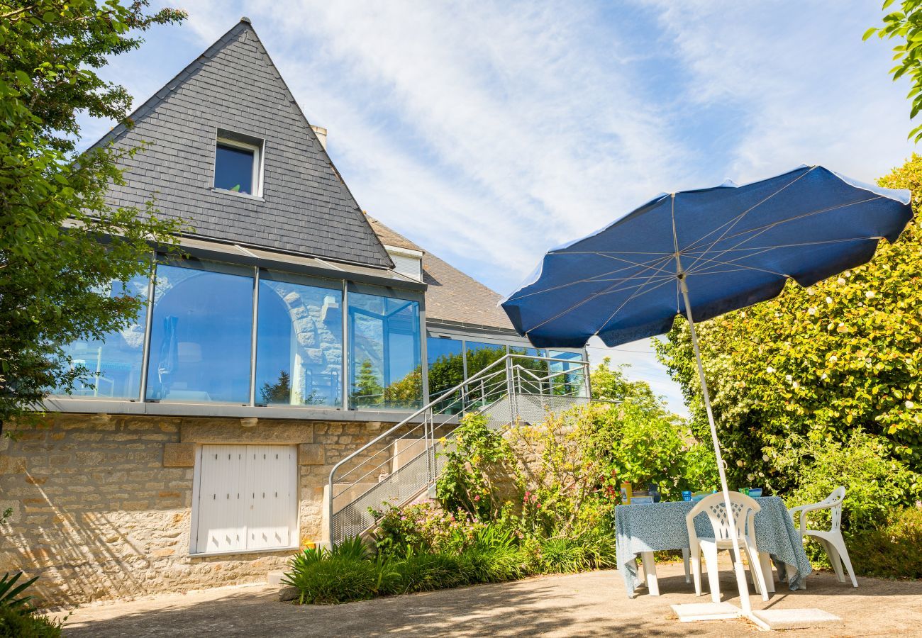 Ferienhaus in Treffiagat - Treffiagat - Großes Haus für 9 - Garten