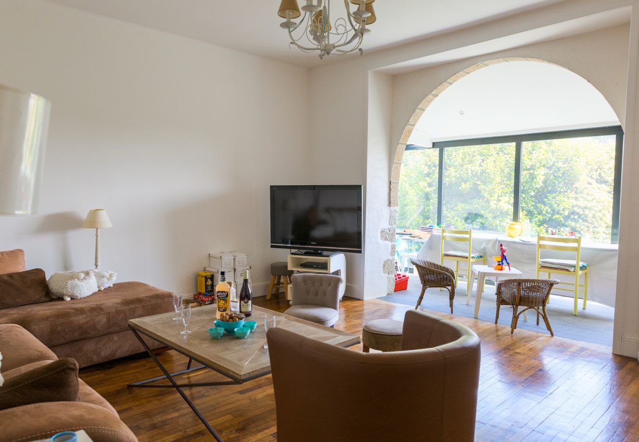 Ferienhaus in Treffiagat - Treffiagat - Großes Haus für 9 - Garten