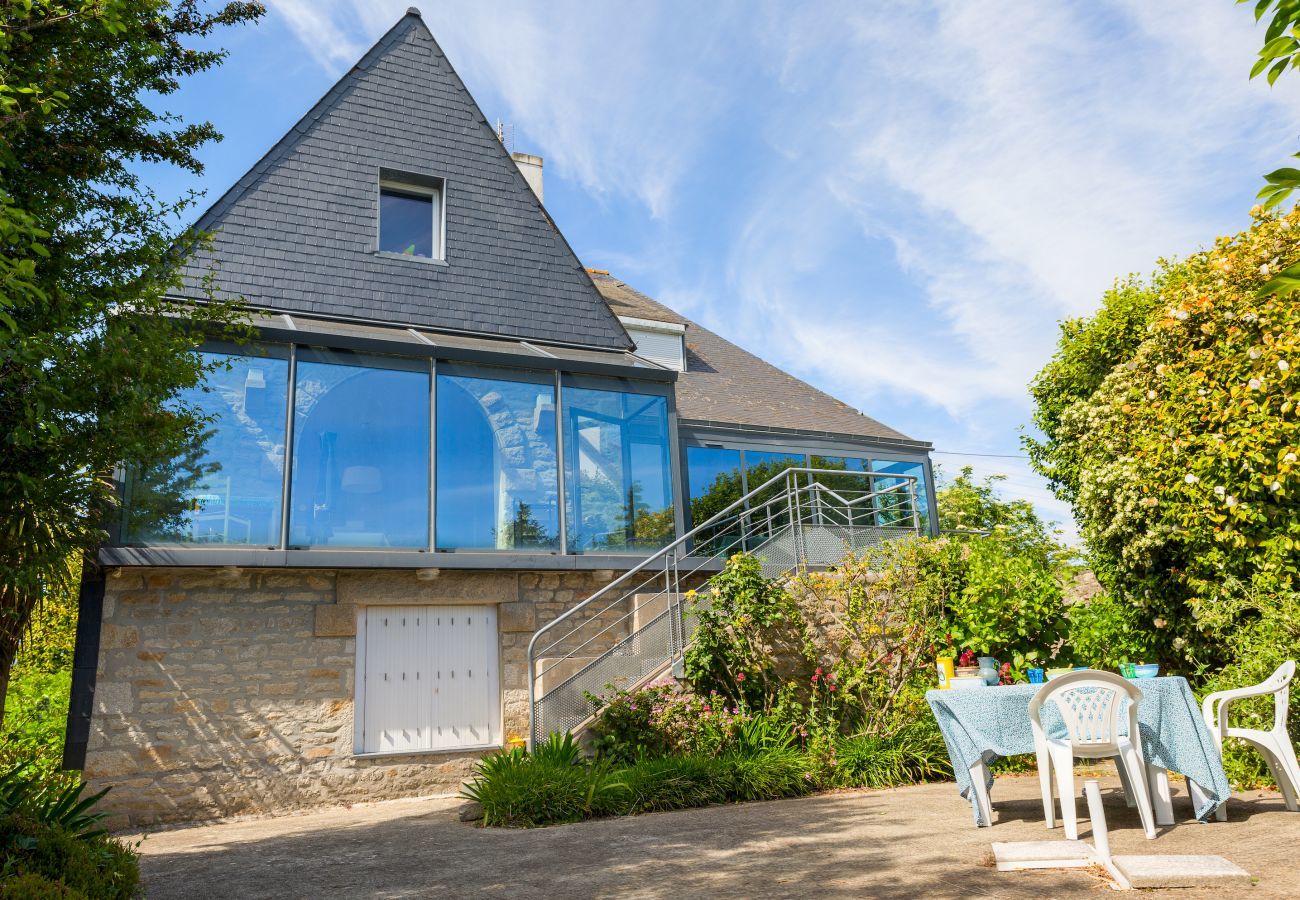 Ferienhaus in Treffiagat - Treffiagat - Großes Haus für 9 - Garten