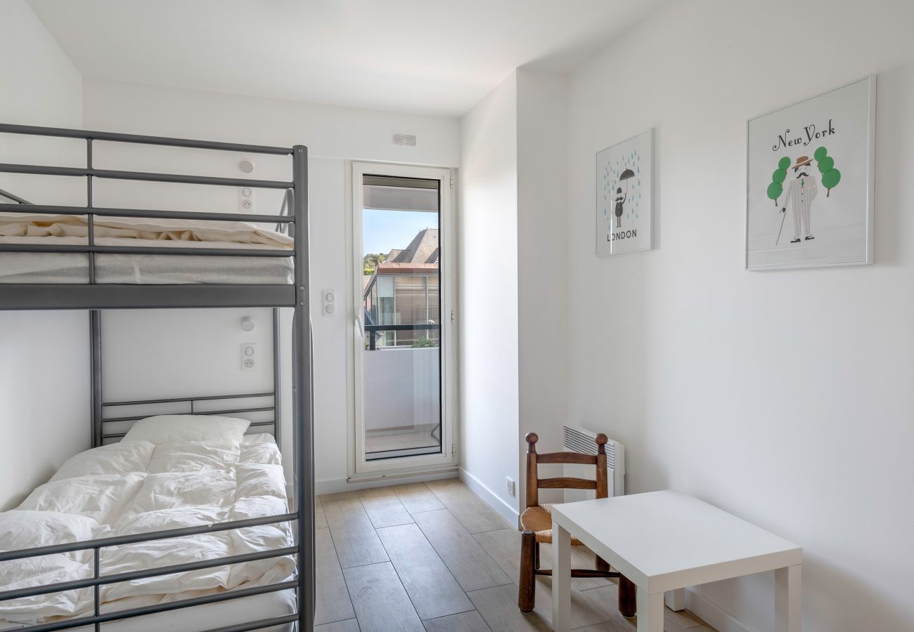 Ferienwohnung in La Baule-Escoublac -  500 m vom Strand entfernt, Apartment für 7 Personen