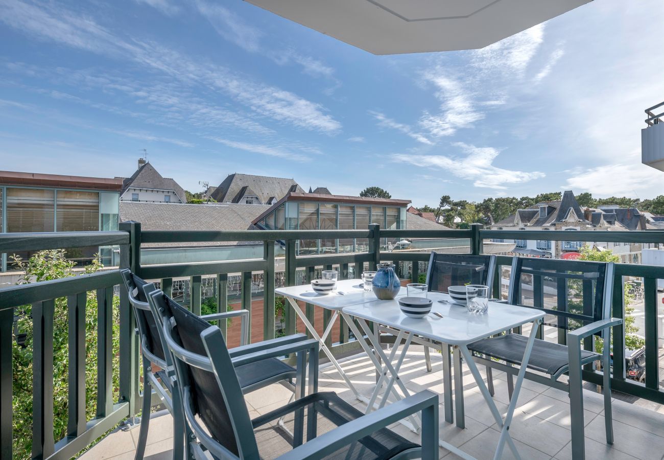 Ferienwohnung in La Baule-Escoublac -  500 m vom Strand entfernt, Apartment für 7 Personen