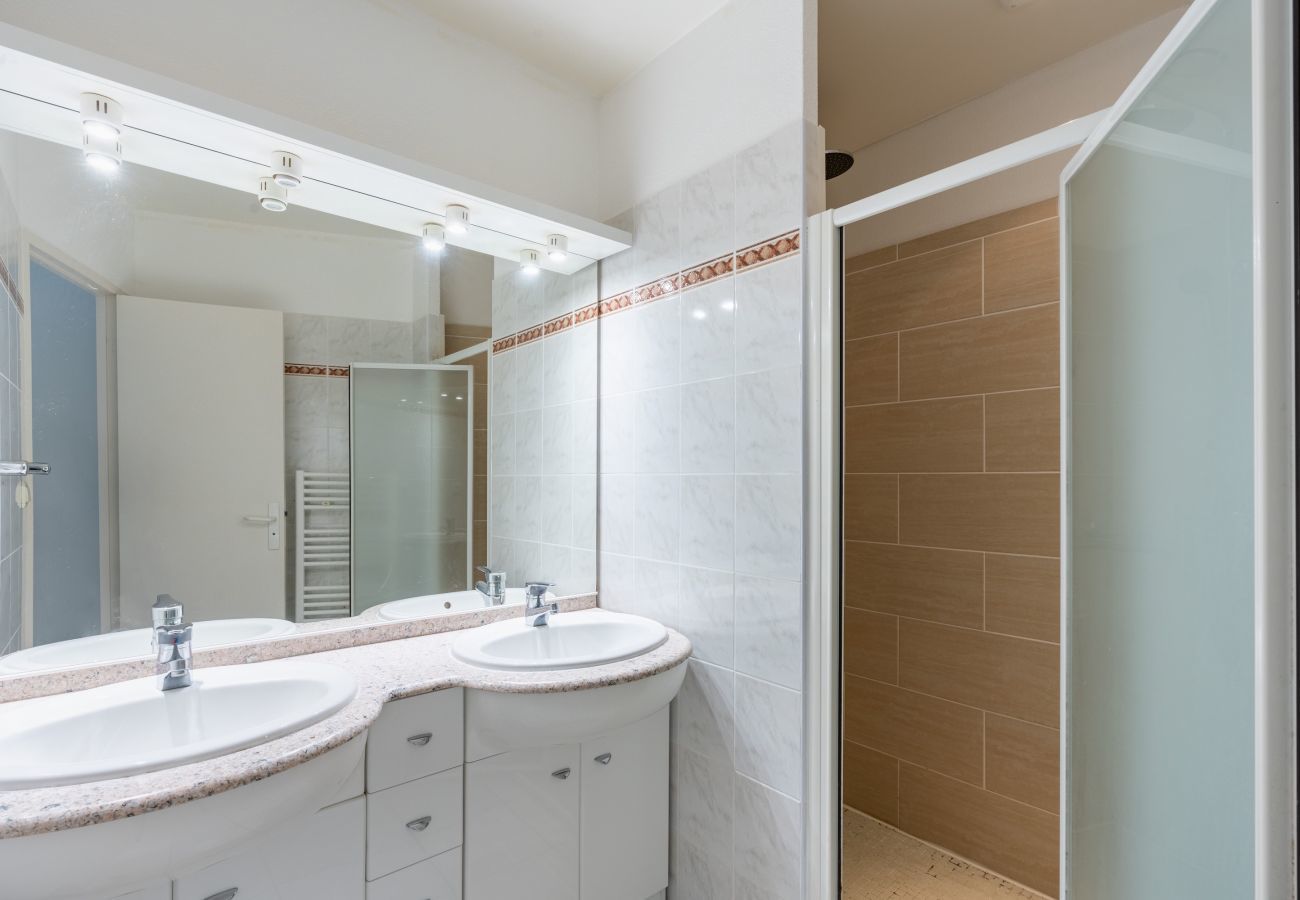 Ferienhaus in Lacanau - Poolvilla für 8 Personen in Lacanau