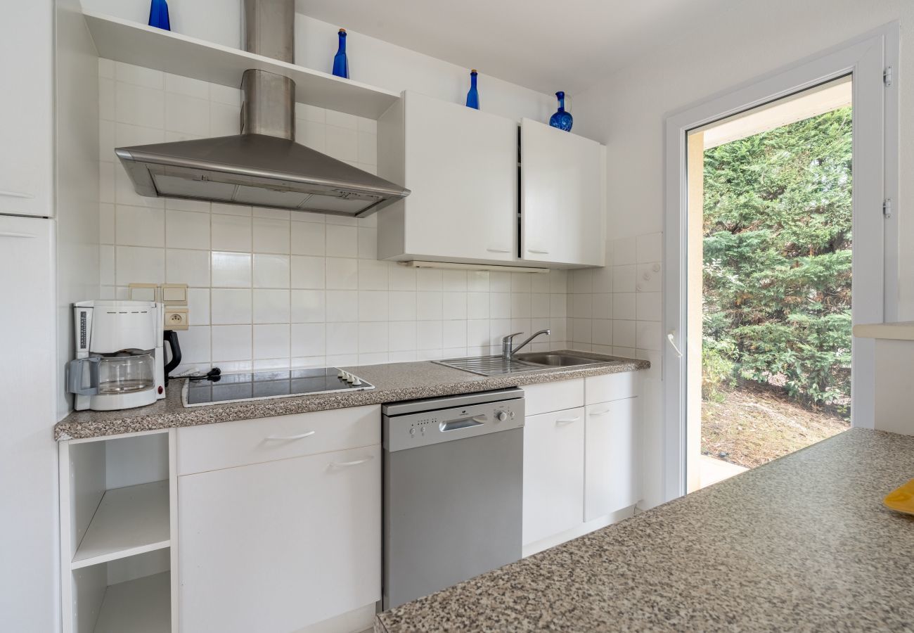 Ferienhaus in Lacanau - Poolvilla für 8 Personen in Lacanau
