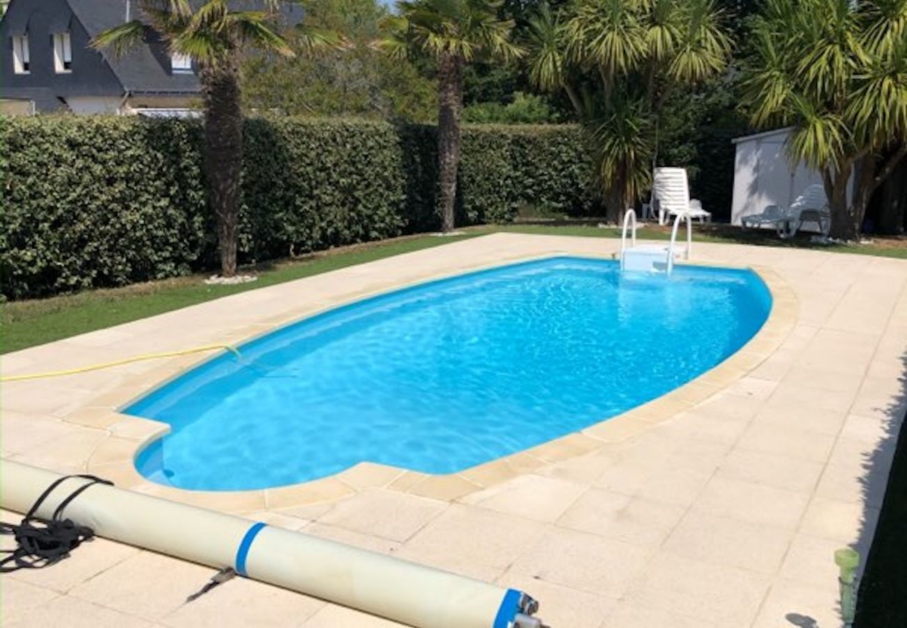 Ferienhaus in Saint-Gildas-de-Rhuys - Hausfür 8 - Swimmingpool - 950m zum Meer