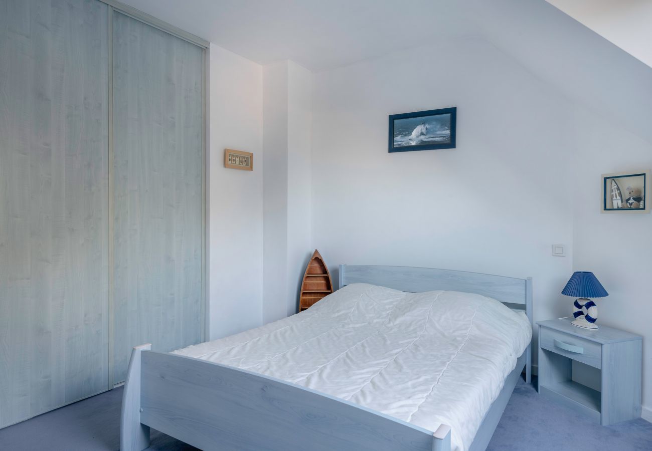 Ferienhaus in Saint-Gildas-de-Rhuys - Hausfür 8 - Swimmingpool - 950m zum Meer