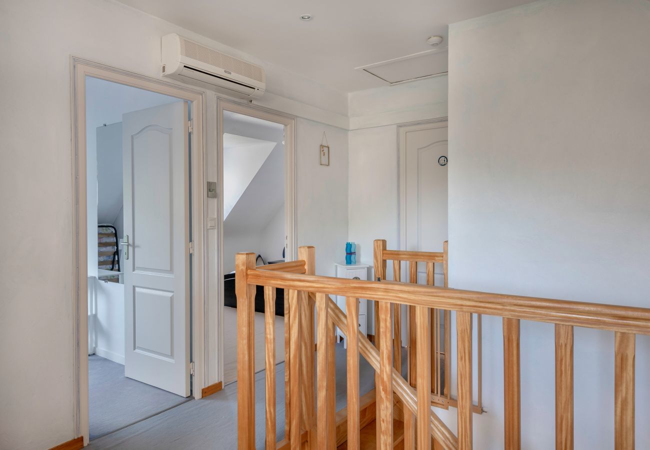 Ferienhaus in Saint-Gildas-de-Rhuys - Hausfür 8 - Swimmingpool - 950m zum Meer