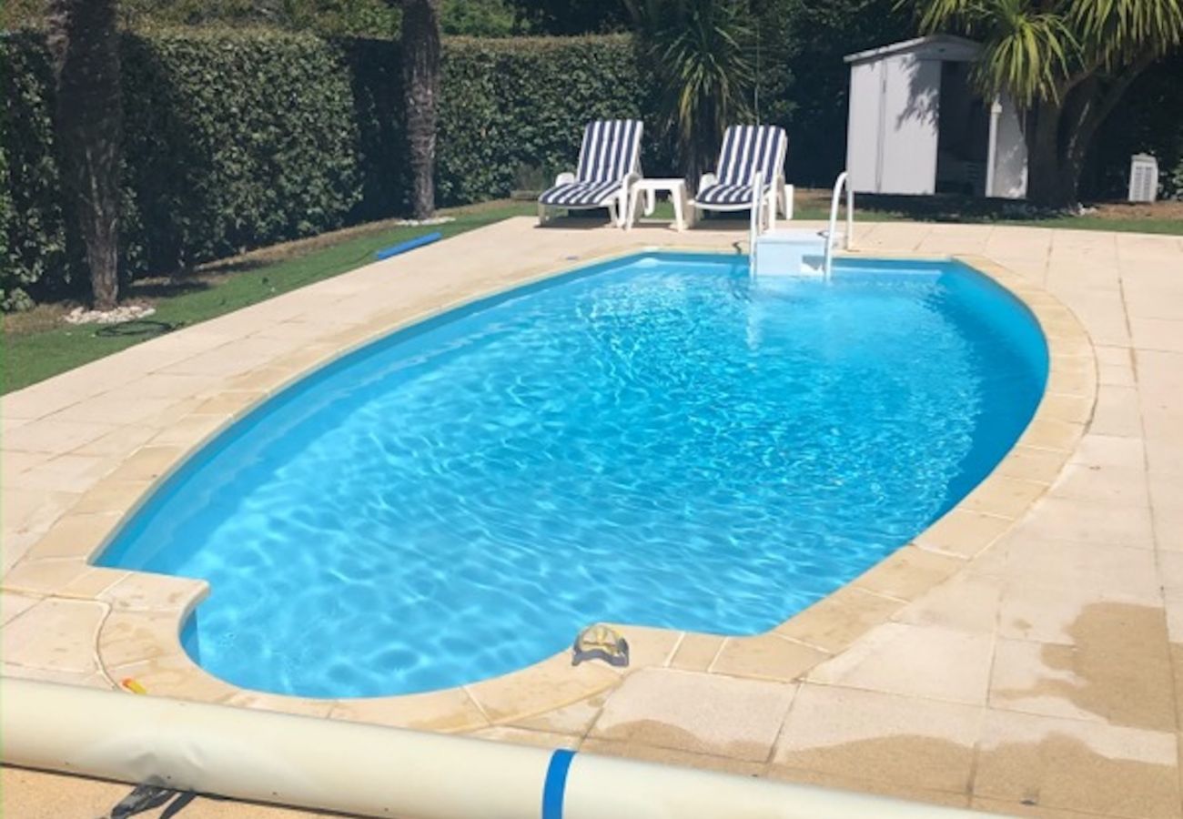 Ferienhaus in Saint-Gildas-de-Rhuys - Hausfür 8 - Swimmingpool - 950m zum Meer