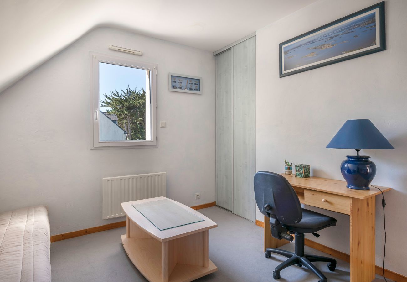 Ferienhaus in Saint-Gildas-de-Rhuys - Hausfür 8 - Swimmingpool - 950m zum Meer