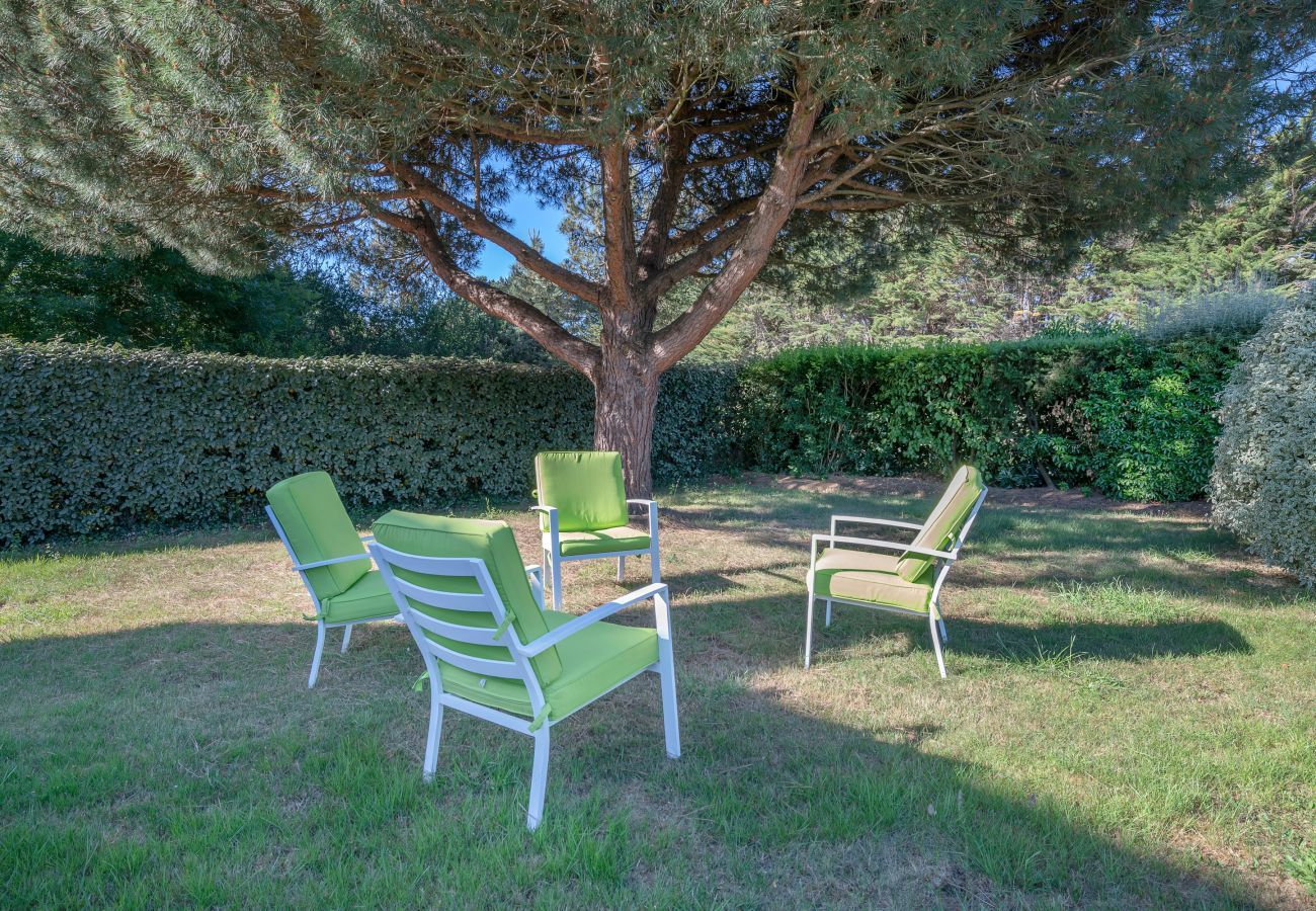 Ferienhaus in Saint-Gildas-de-Rhuys - Hausfür 8 - Swimmingpool - 950m zum Meer