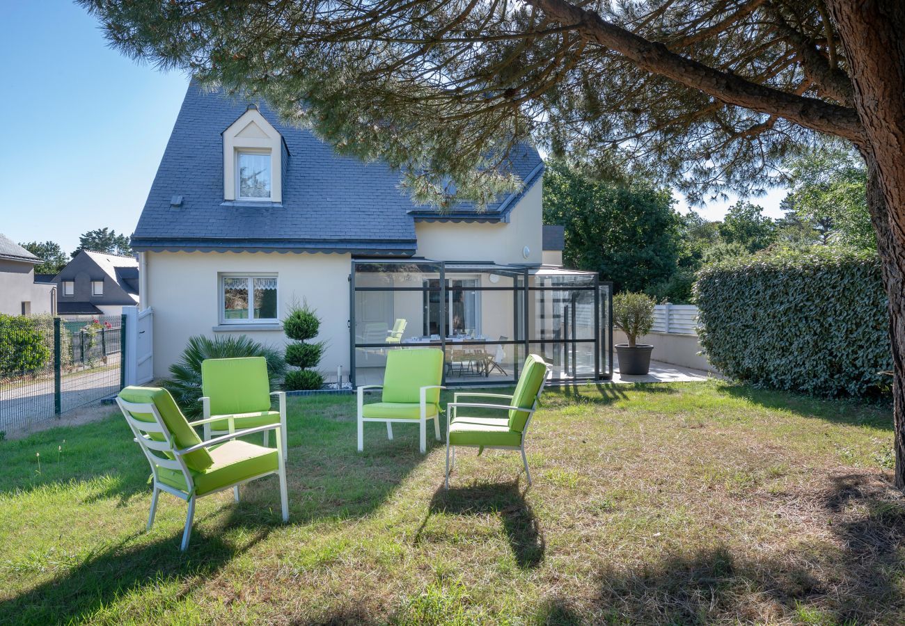 Ferienhaus in Saint-Gildas-de-Rhuys - Hausfür 8 - Swimmingpool - 950m zum Meer