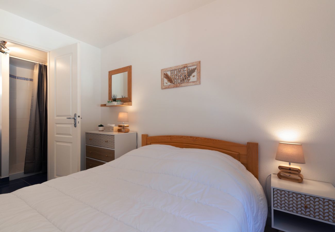 Ferienhaus in Saint-Hilaire-de-Riez -  Haus mit Pool fûr 6, nur 800m vom Meer entfernt